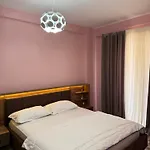 Lungomare Lions Gate 3 * Vlorë