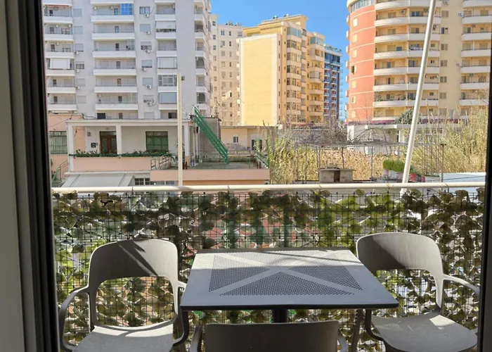 Lungomare Lions Gate 3 Apartament Wlora