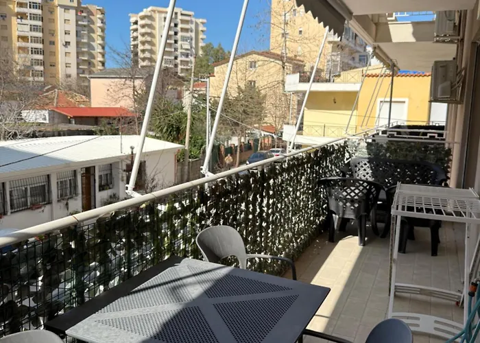 Lungomare Lions Gate 3 Apartament Wlora